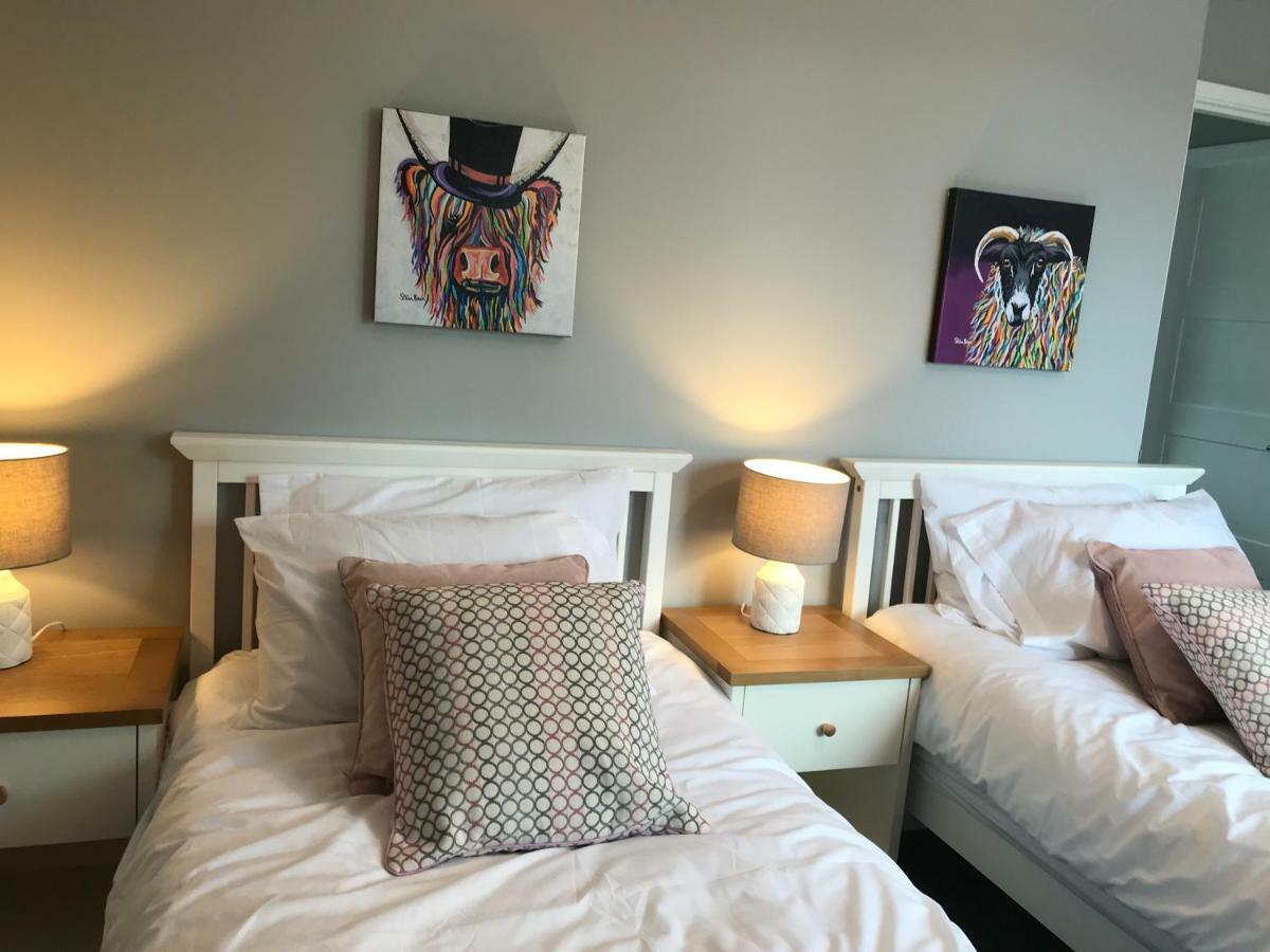 Hunters Lodge Exeter, Free Parking, Country Views, Great Wi-Fi, Large Garden Poltimore Eksteriør bilde