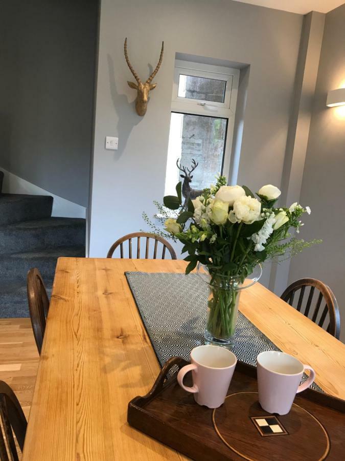 Hunters Lodge Exeter, Free Parking, Country Views, Great Wi-Fi, Large Garden Poltimore Eksteriør bilde