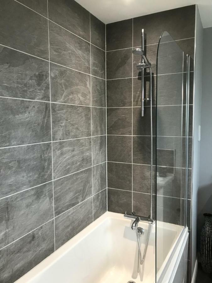 Hunters Lodge Exeter, Free Parking, Country Views, Great Wi-Fi, Large Garden Poltimore Eksteriør bilde