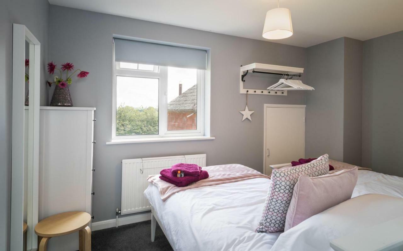 Hunters Lodge Exeter, Free Parking, Country Views, Great Wi-Fi, Large Garden Poltimore Eksteriør bilde