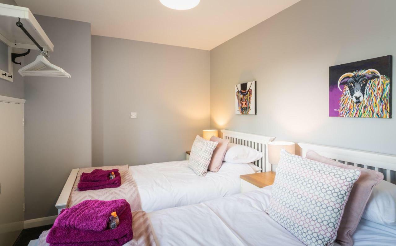 Hunters Lodge Exeter, Free Parking, Country Views, Great Wi-Fi, Large Garden Poltimore Eksteriør bilde